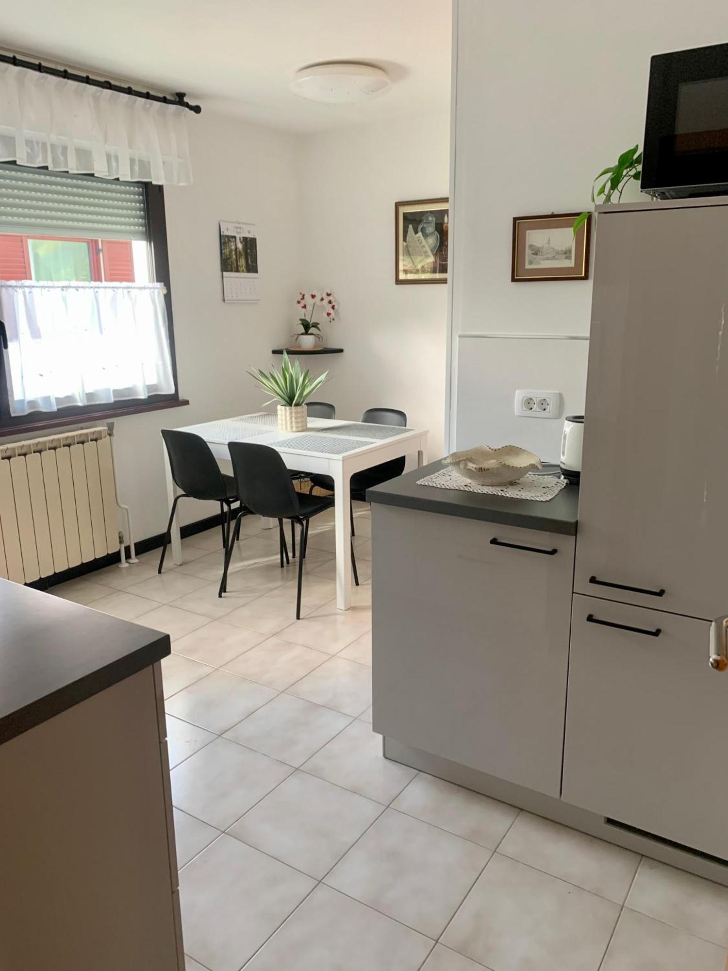 Apartma Panorama Кобарид Екстериор снимка